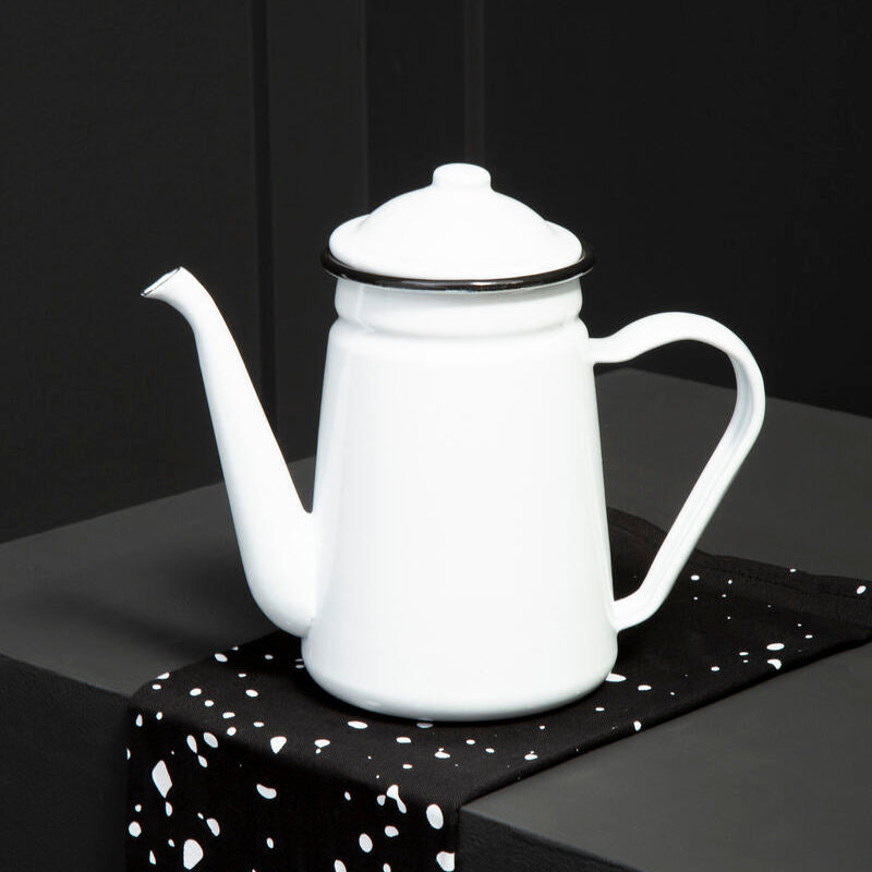 White Coffee Pot | Hygge