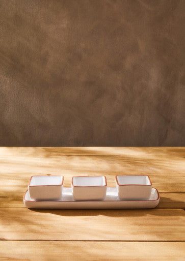 Terracotta Set of 3 Dip Bowls with Tray in White | Calisto