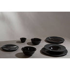 Black Stoneware Pizza Plate | Hygge