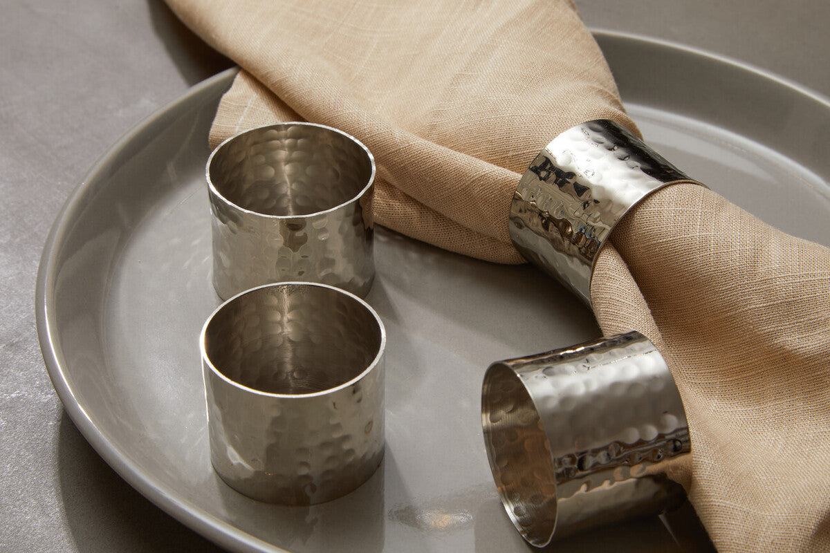 Set of Four Silver Finish Napkin Rings | Metallic Napkin Rings