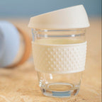 Glass Mug with Cream Silicone Band Lid | Mimo