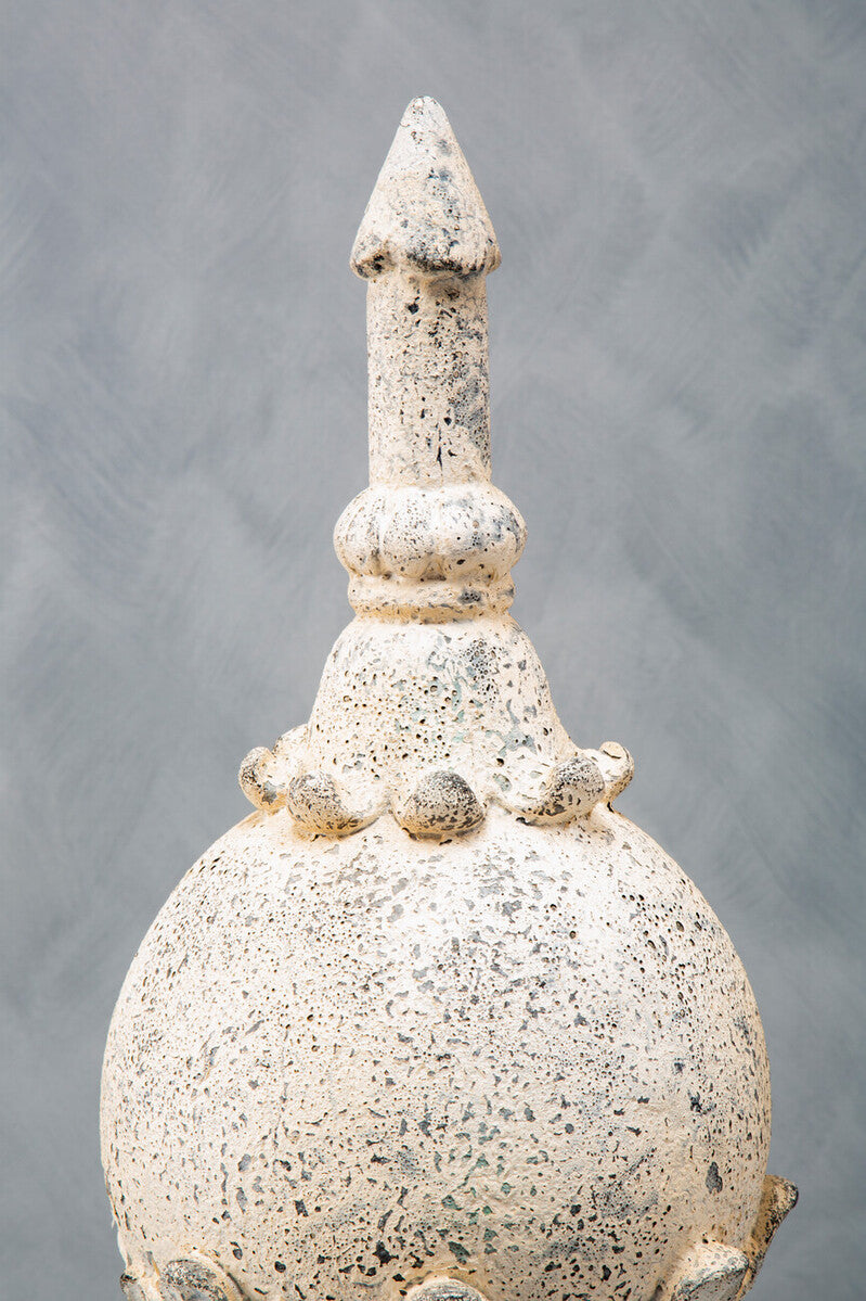 Small Stone Effect Urn | Plato