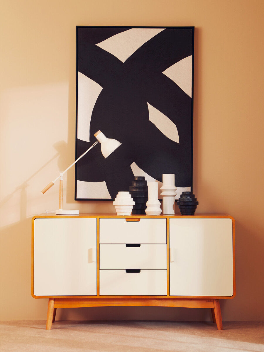 White Small Step Design Vase | Fabia