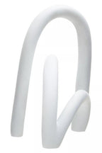 White Arched Sculpture | Broc