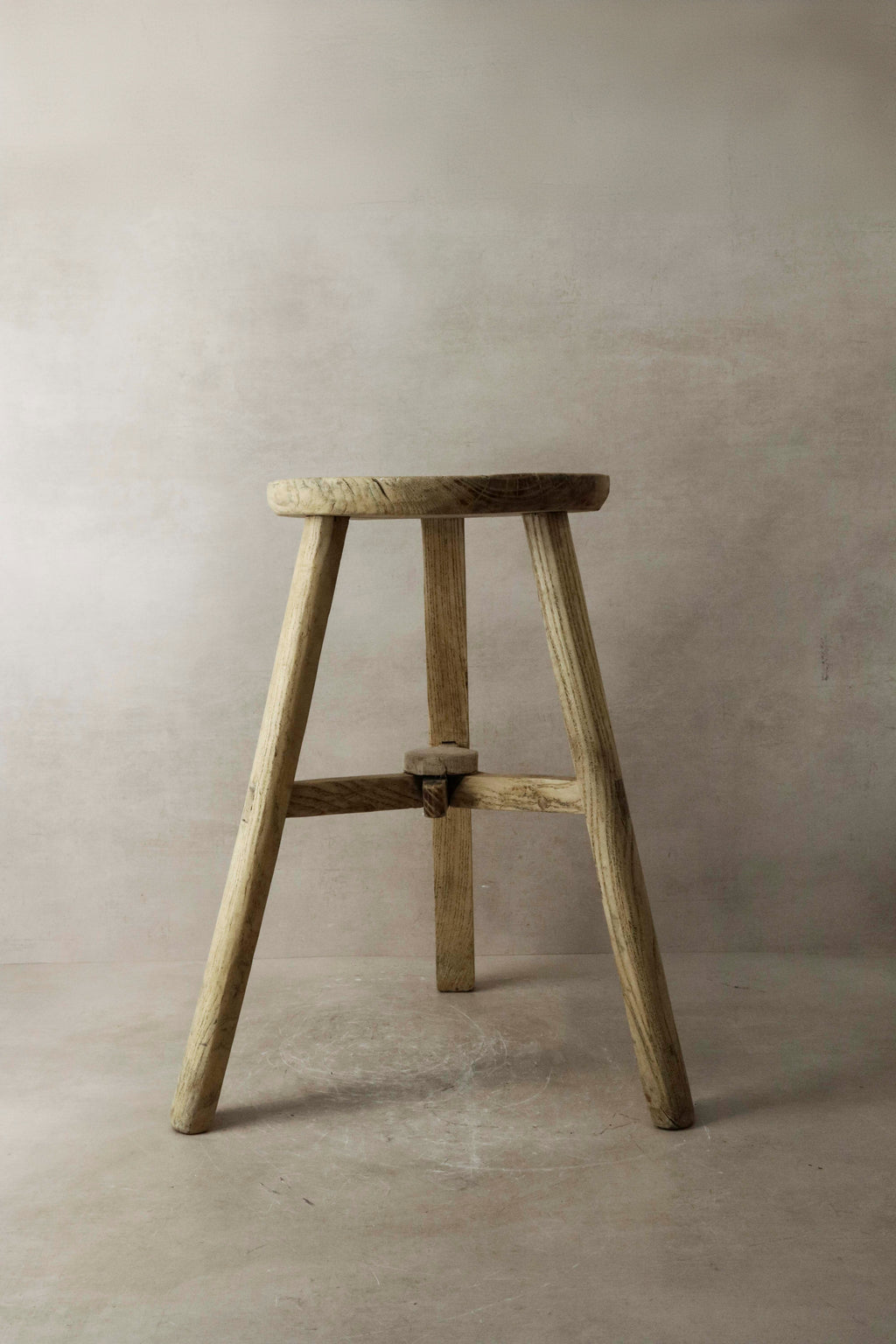 Vintage Rustic Elm Wood Stool - Round - No 5