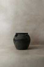 Vintage Dark pot with ears - E4.3