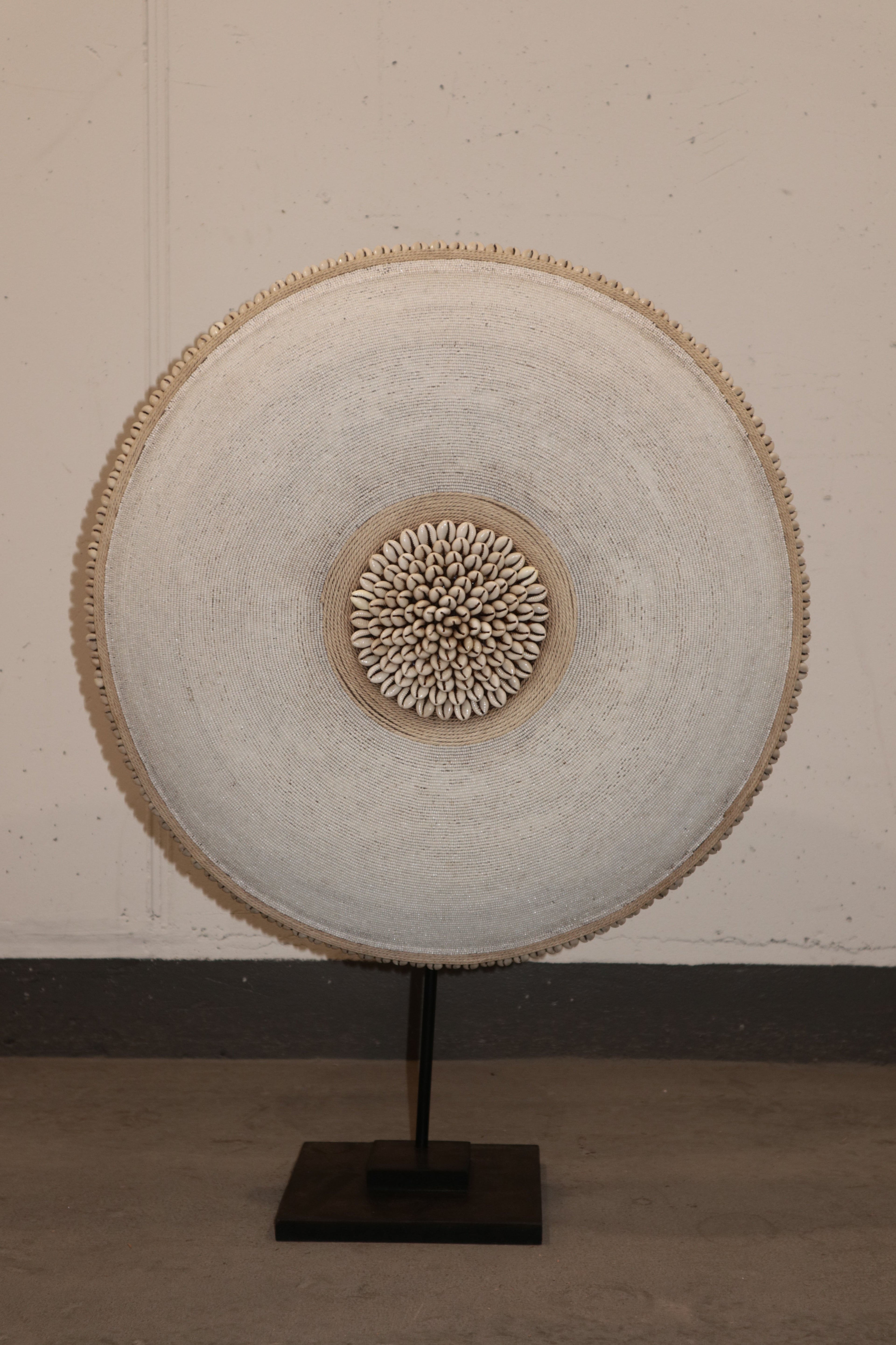 Cameroon Beaded Shield - L - 54cm White 08