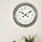 Chrome Finish Wall Clock | Pelo