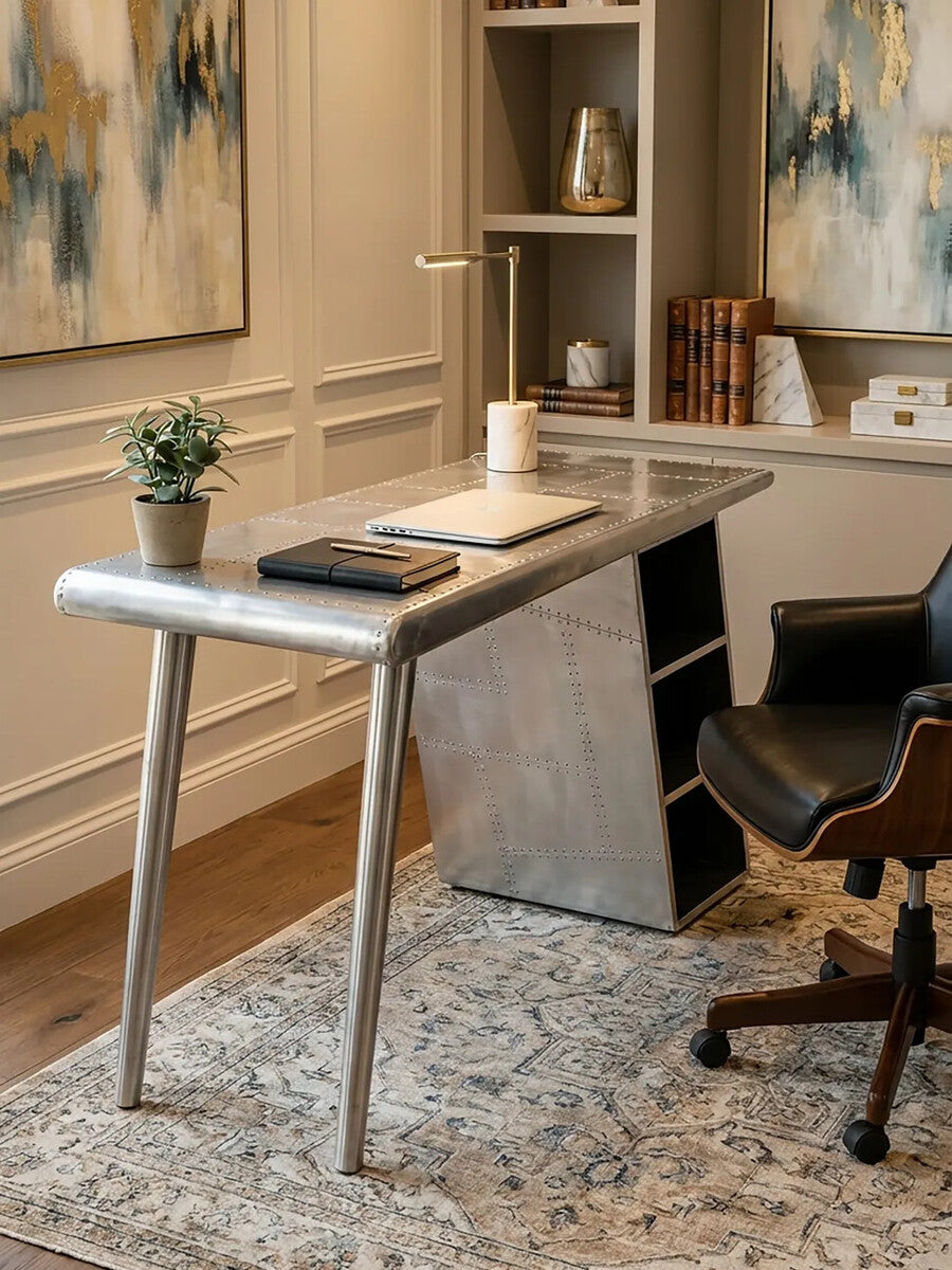 Avro Desk
