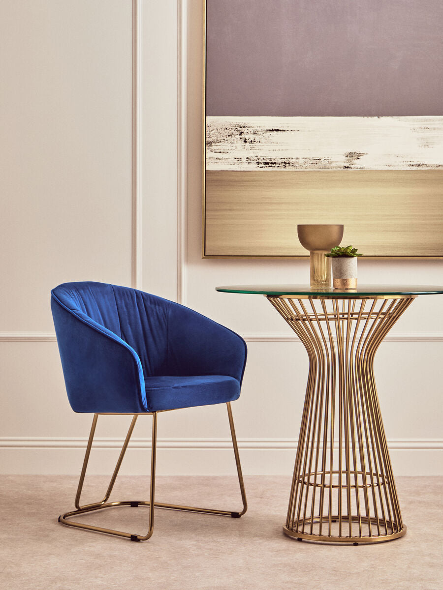 Midnight Velvet Curved Dining Chair | Veneto