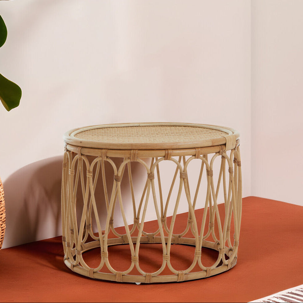 Natural Rattan Coffee Table with Open Weave Design and Webbing Round Top | Mataram