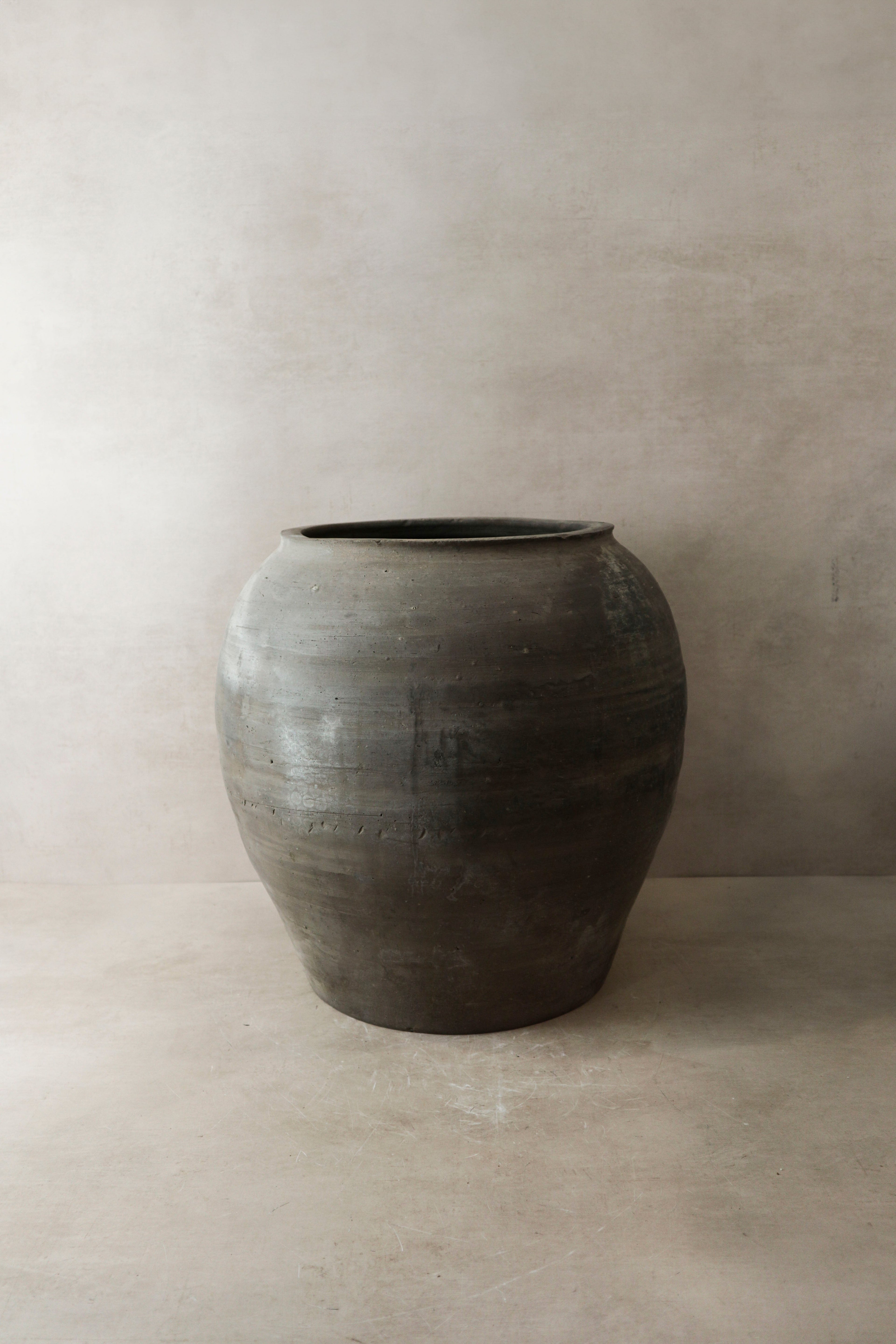Vintage Dark Pot n° 002