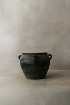 Vintage Dark pot with ears - E4.2