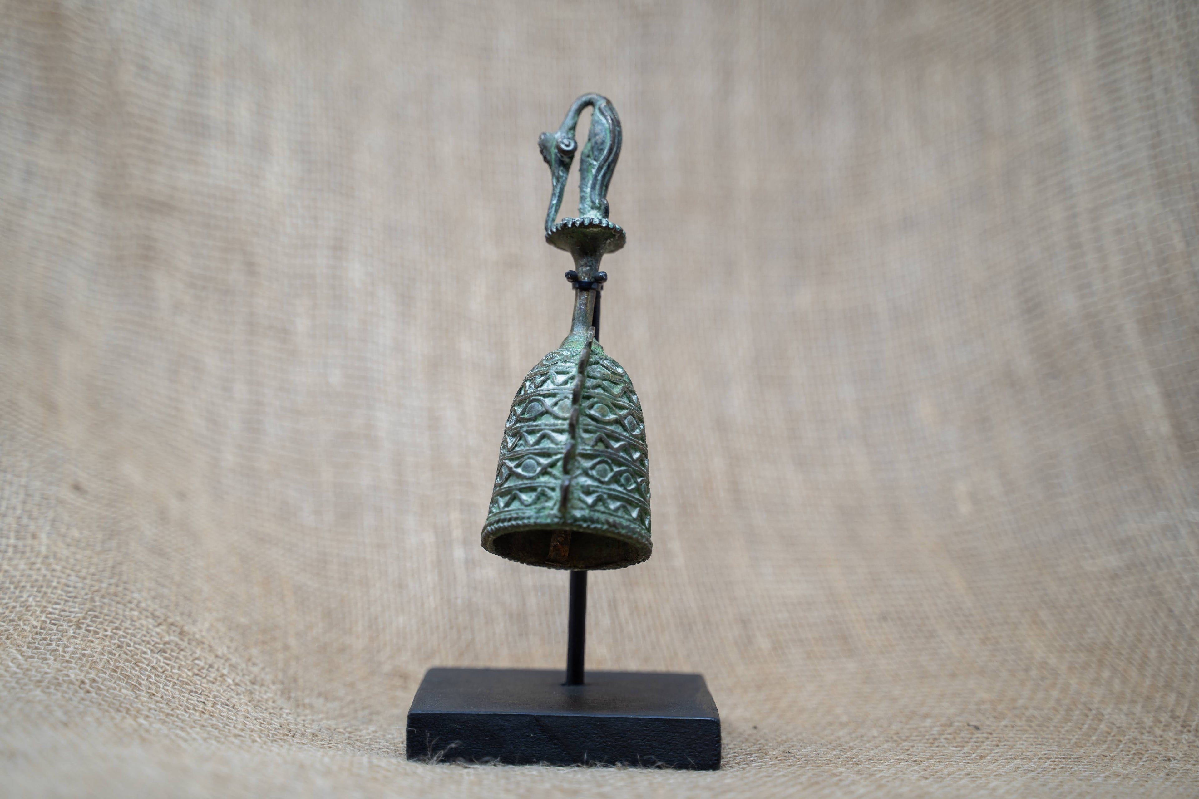 Benin Bell 40.2