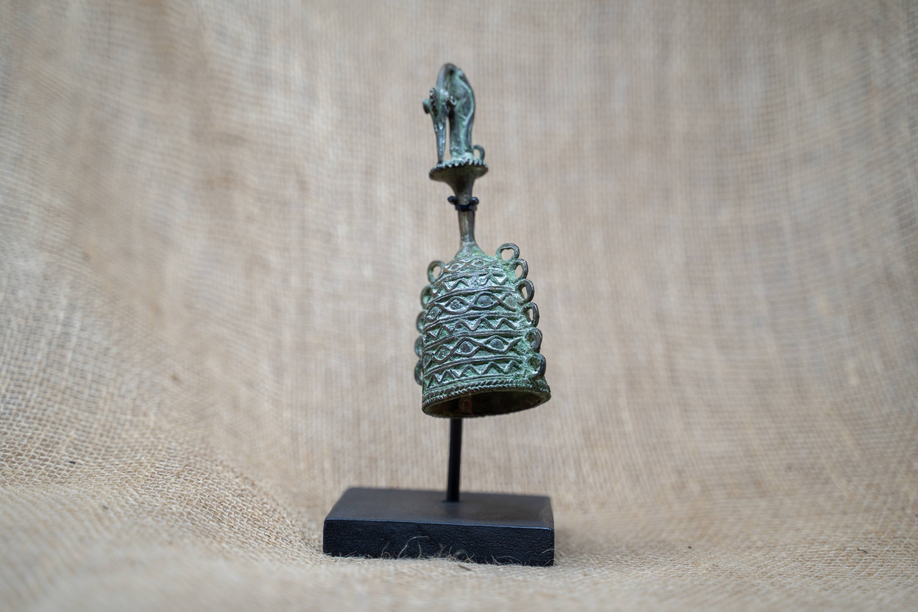 Benin Bell 40.2