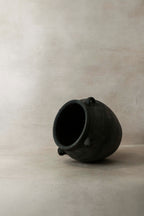 Vintage Dark pot with ears - E4.1