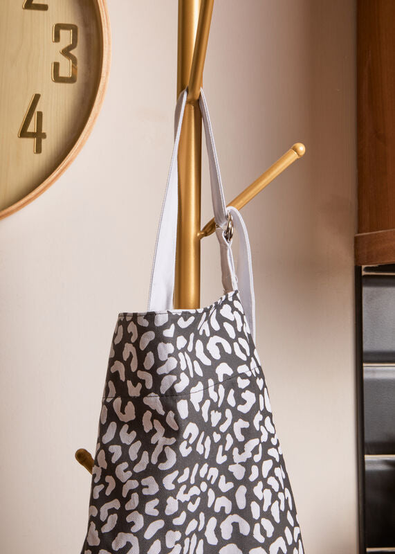 Apron | London Leo