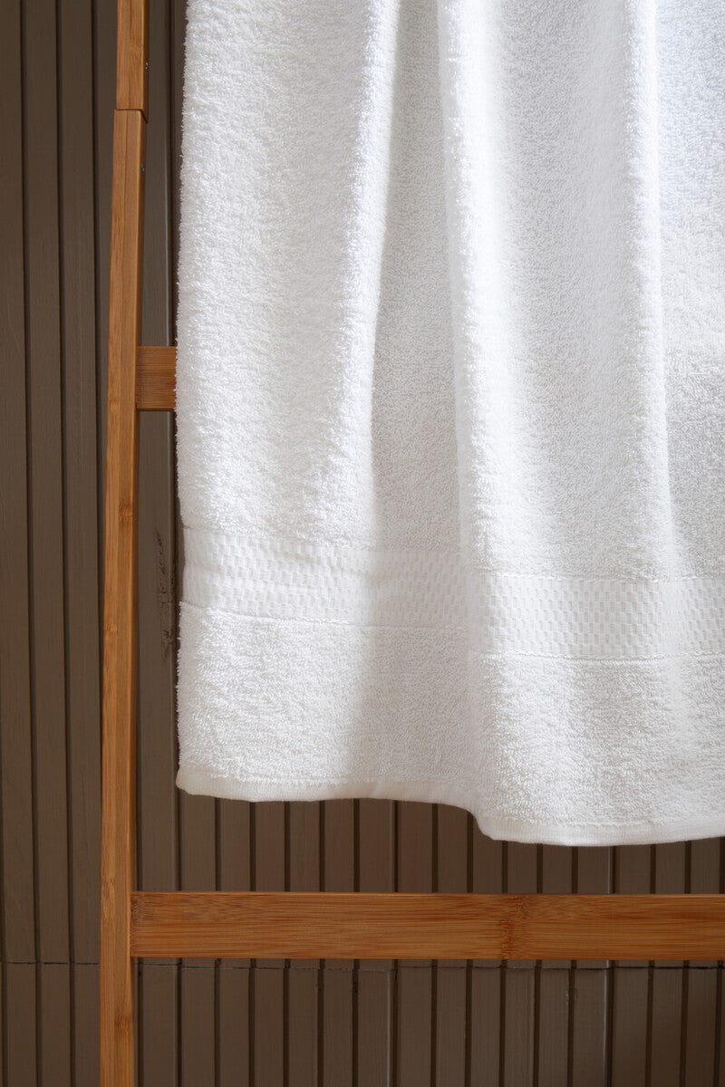 6 Piece White Towel Set | Thread and Loom