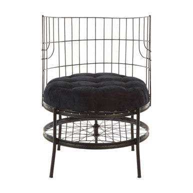 Black Wheel Design Chair | Mantis