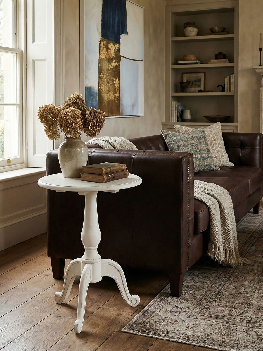 Weathered White Finish Round Bayur Wood Pedestal Table | Loire
