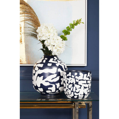 Earthenware Planter | Tundra