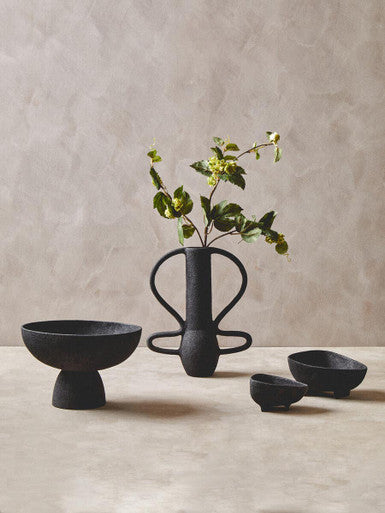 Large Textured Black Vase | Deriva