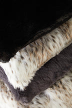 Bosie Black Square Fur Cushion | Lamina