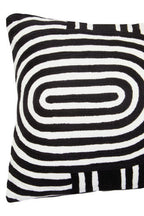 Black and White Cushion | Bosie Ozella