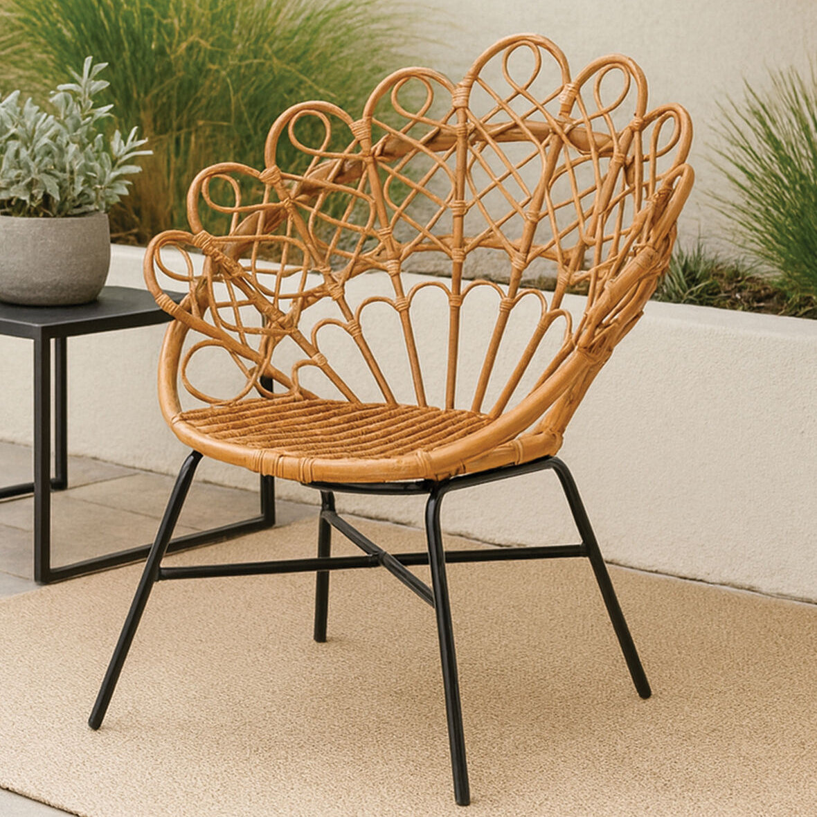 Natural Rattan Peacock Chair | Java