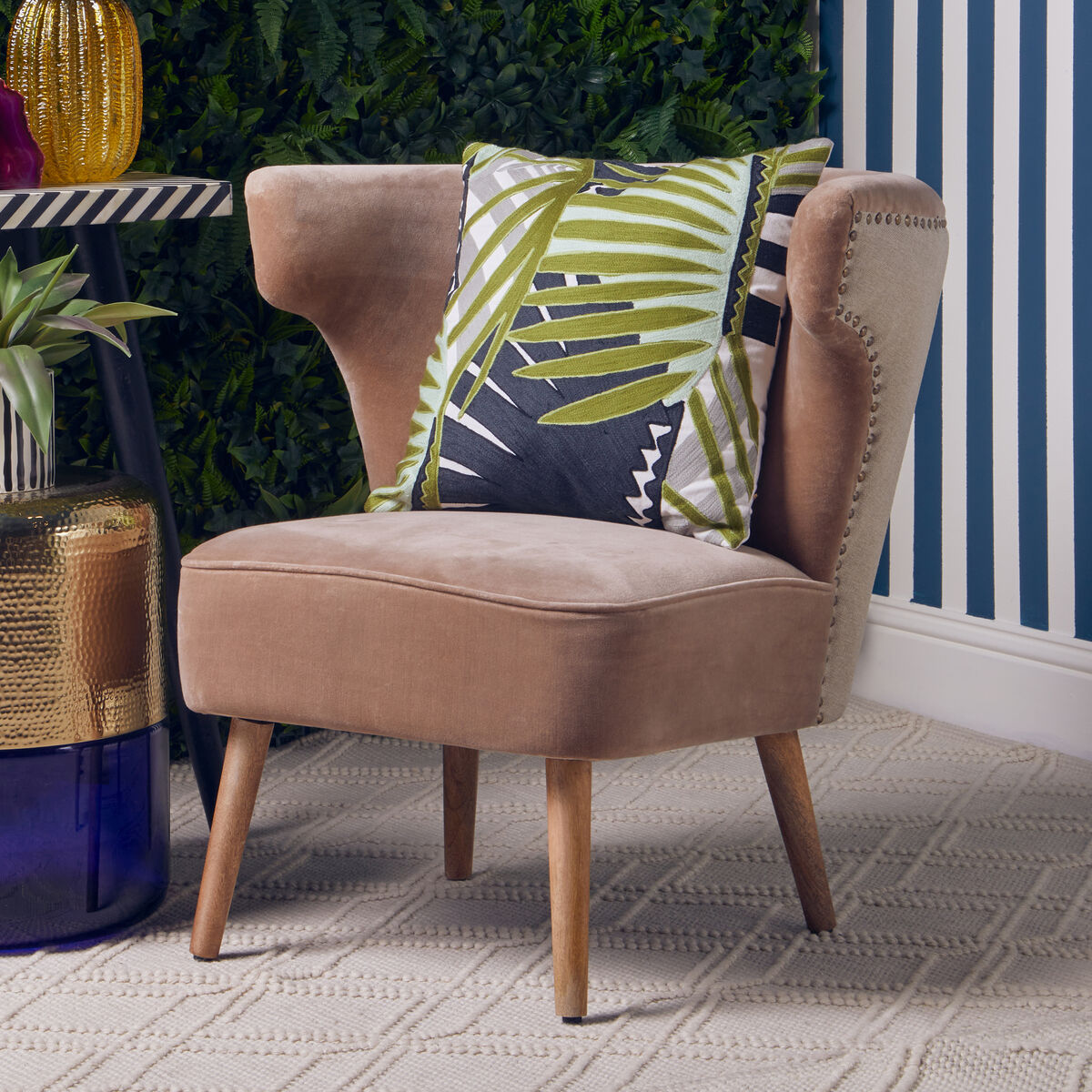 Mink Velvet and Natural Linen Chair | Cefena