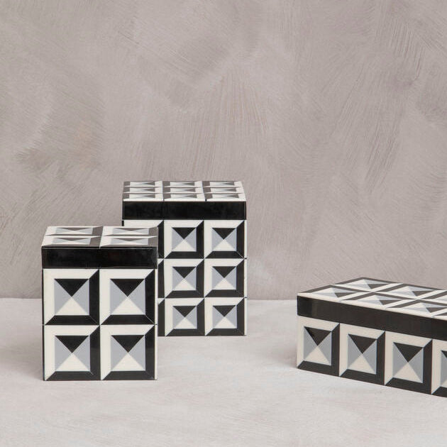 Davino Small Square Trinket Box