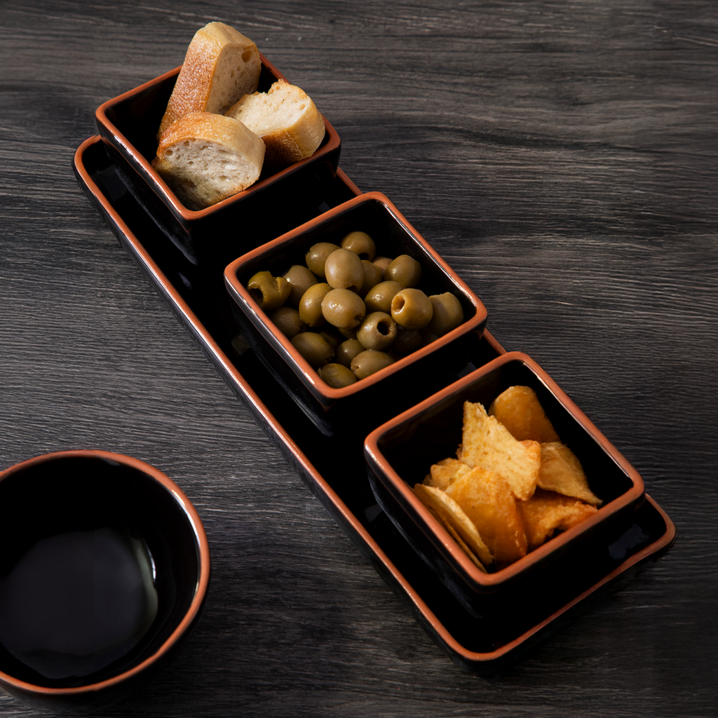 Terracotta Set of 3 Dip Bowls with Tray in Black | Calisto