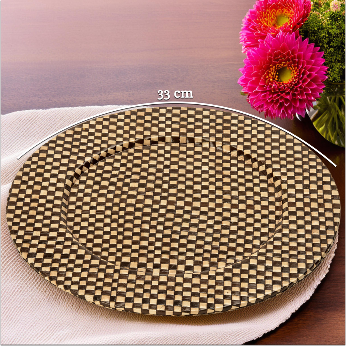 Black and Natural Charger Plate | Pandanus