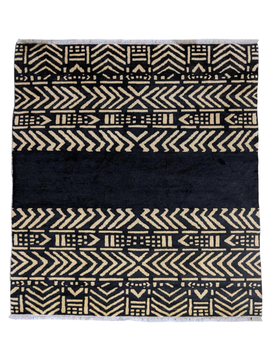 Dinka Hand Knotted Rug - 278 x 253 cm