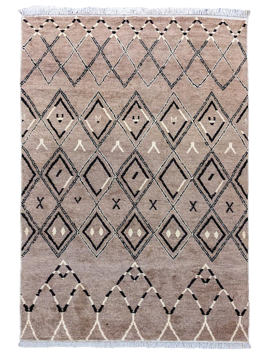 Mystical Hand Knotted Rug - 247 x 153 cm