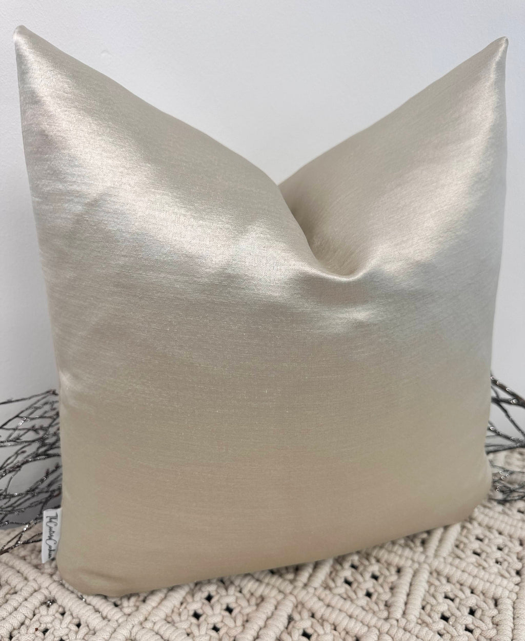 The Couture Cushion - The Champagne Laura - Style No. 187