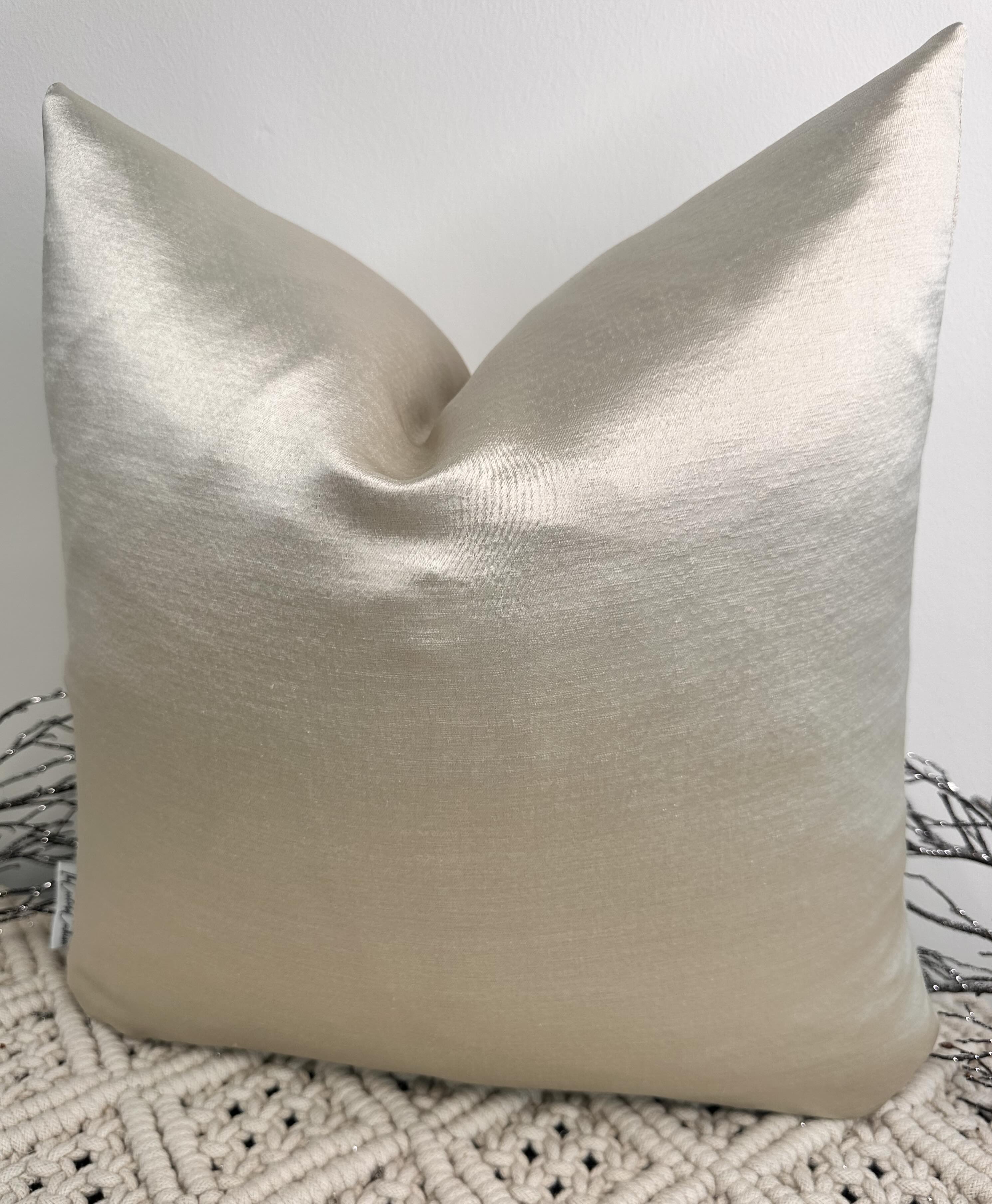The Couture Cushion - The Champagne Laura - Style No. 187