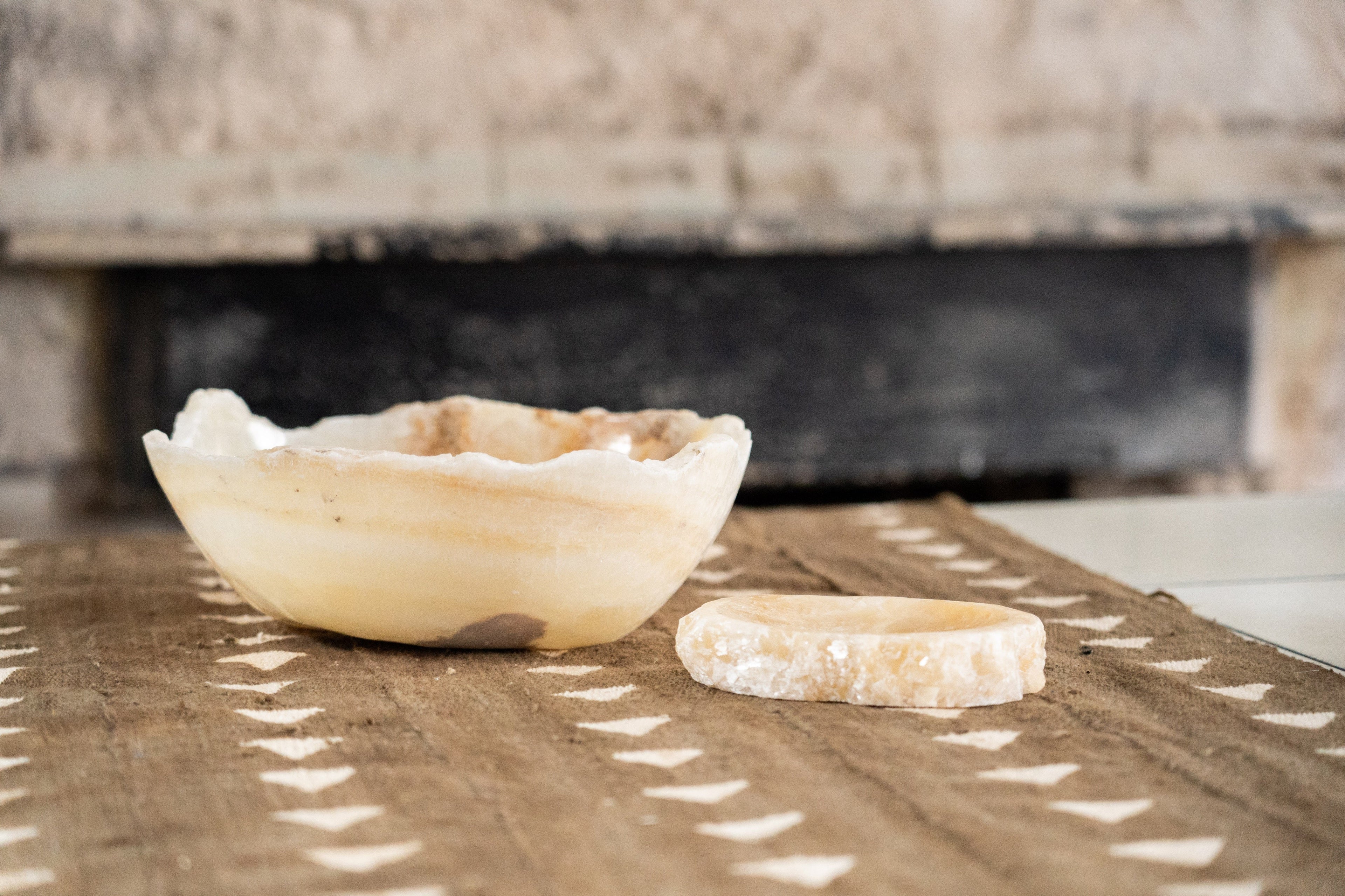 Premium Onyx Bowl Raw Edge
