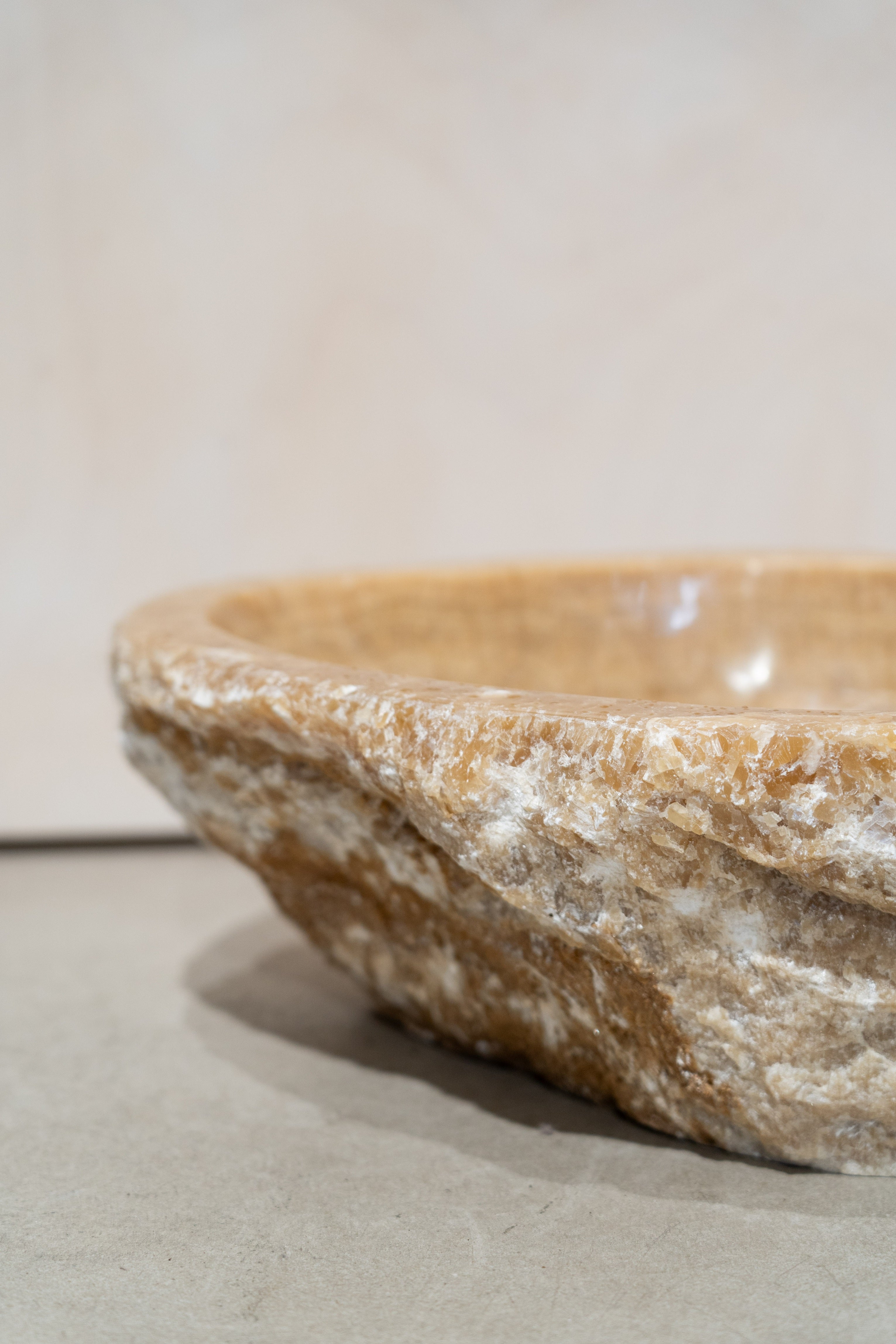 Natural Edge Onyx Wash Basin \ Sink