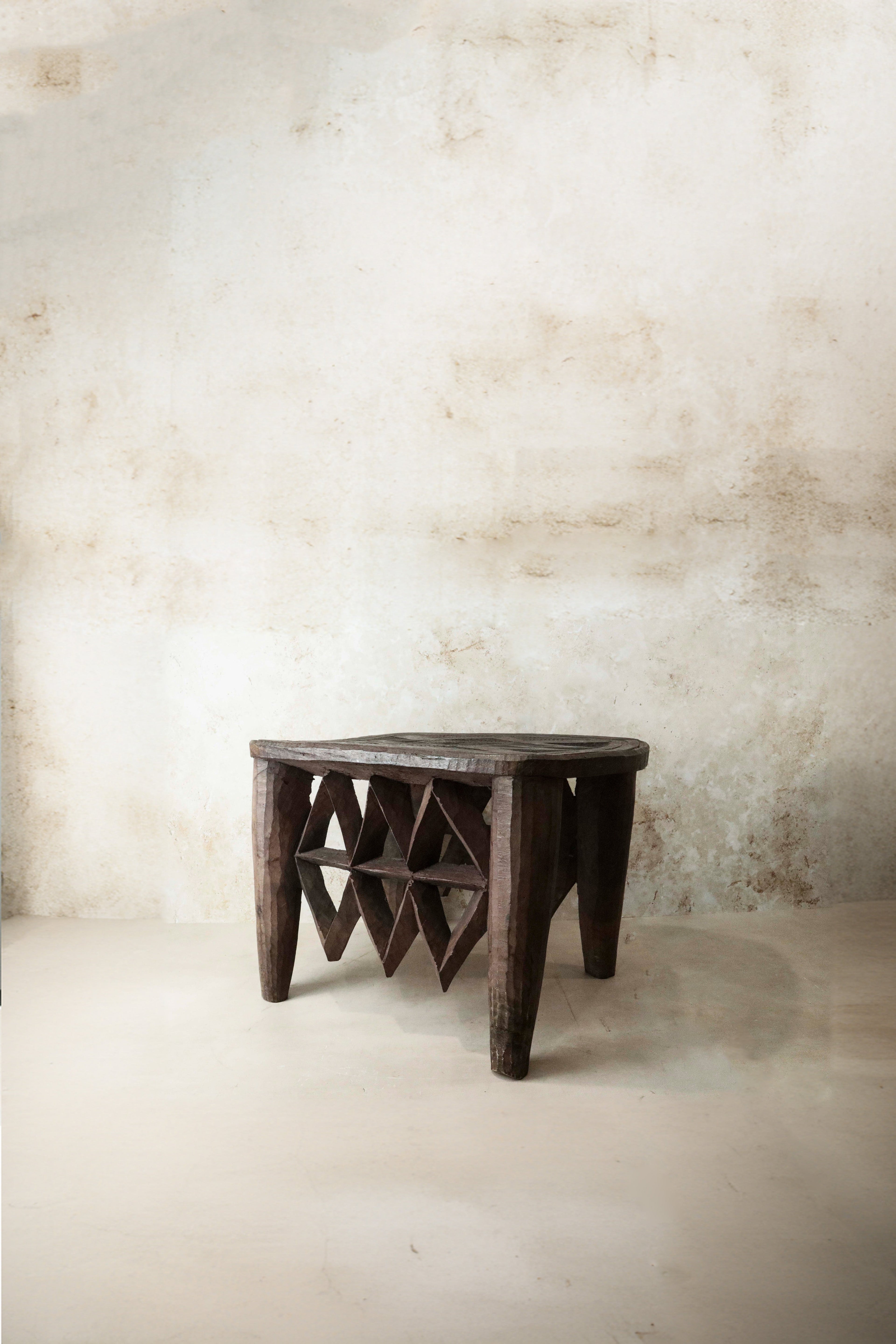 Nupe Table/Stool- 12.2