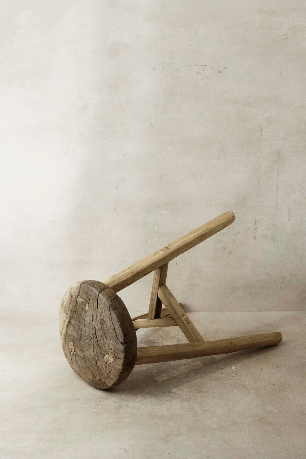 Vintage Rustic Elm Wood Stool - Round - No 26