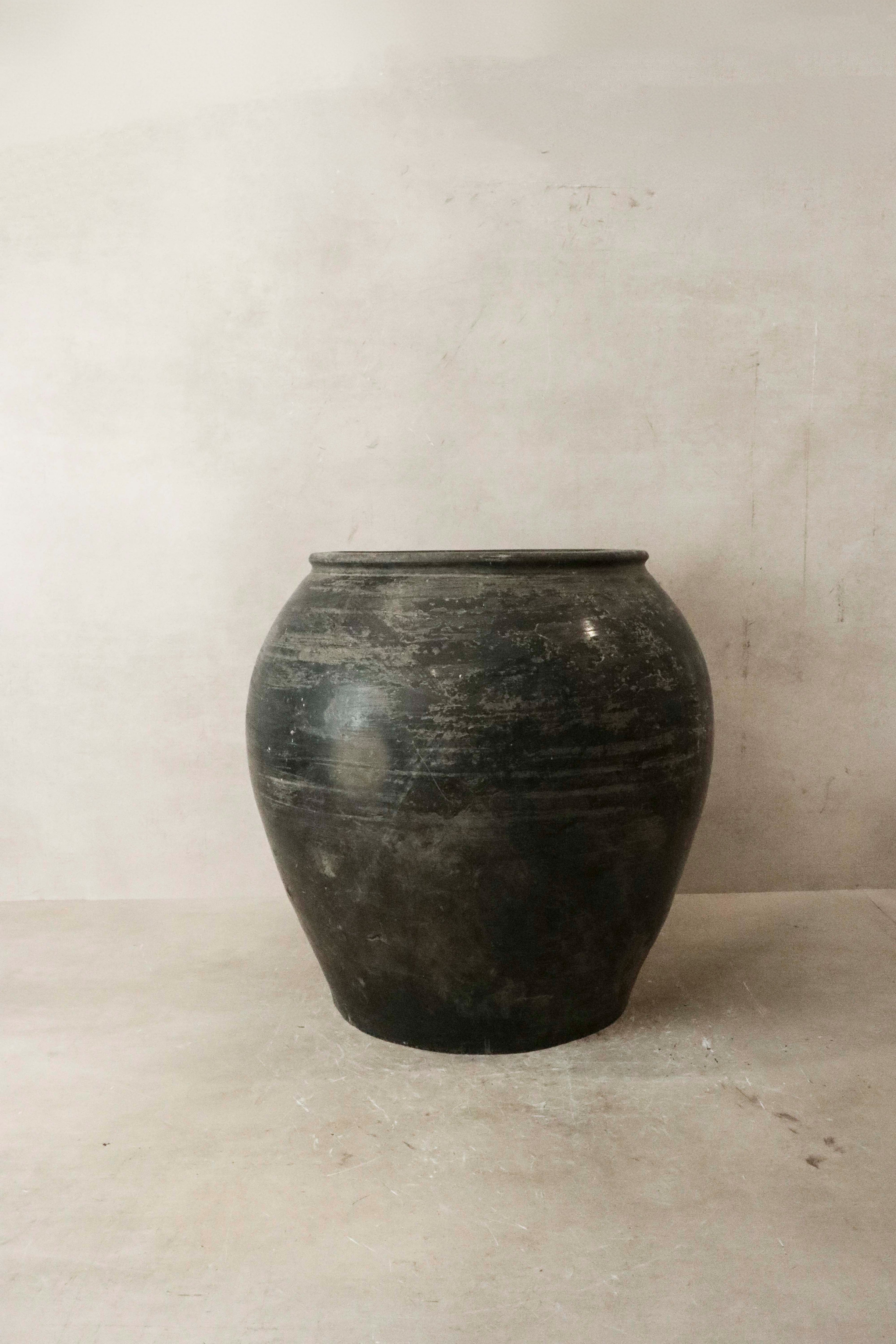Vintage Dark Pot n° 040