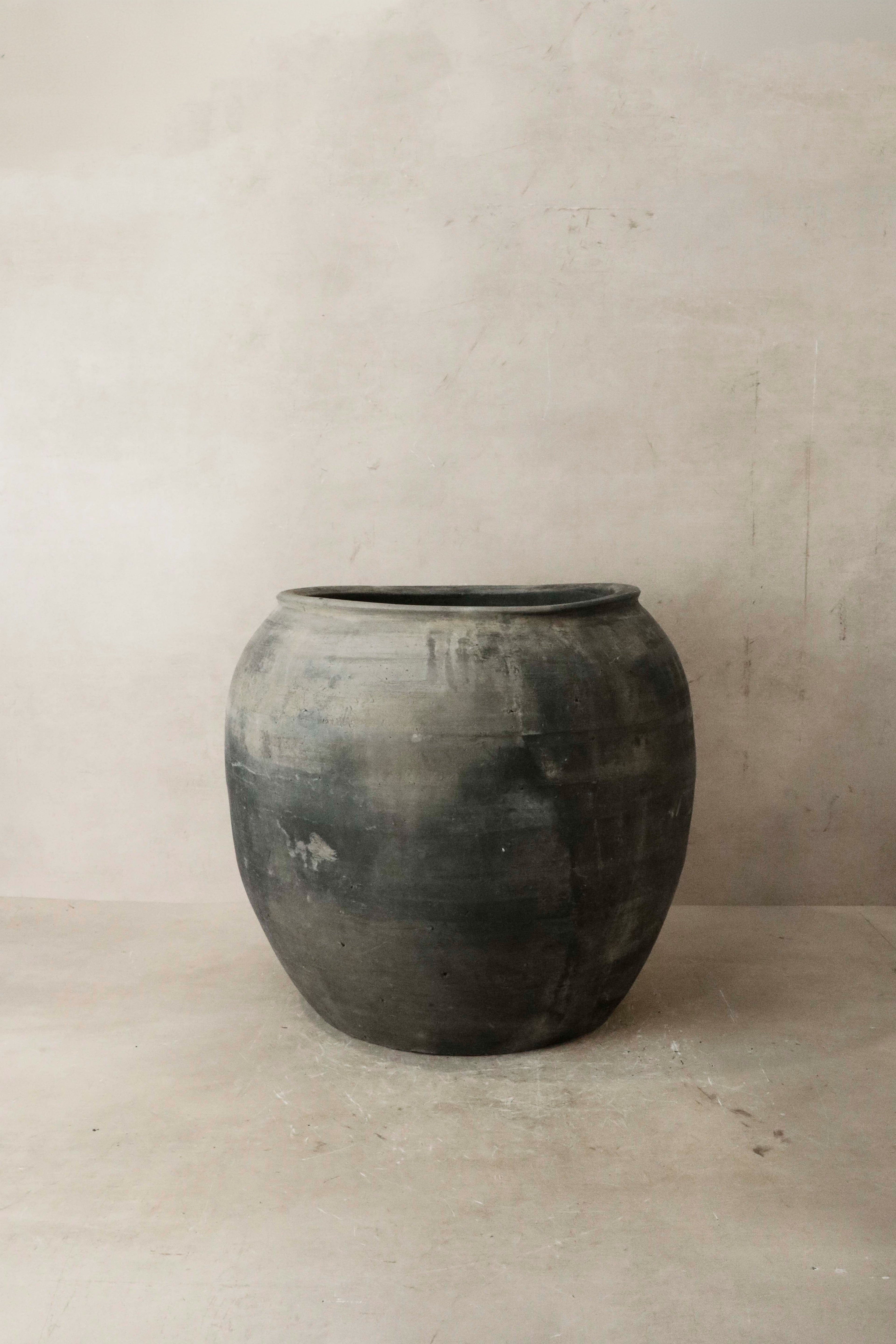 Vintage Dark Pot n° 035
