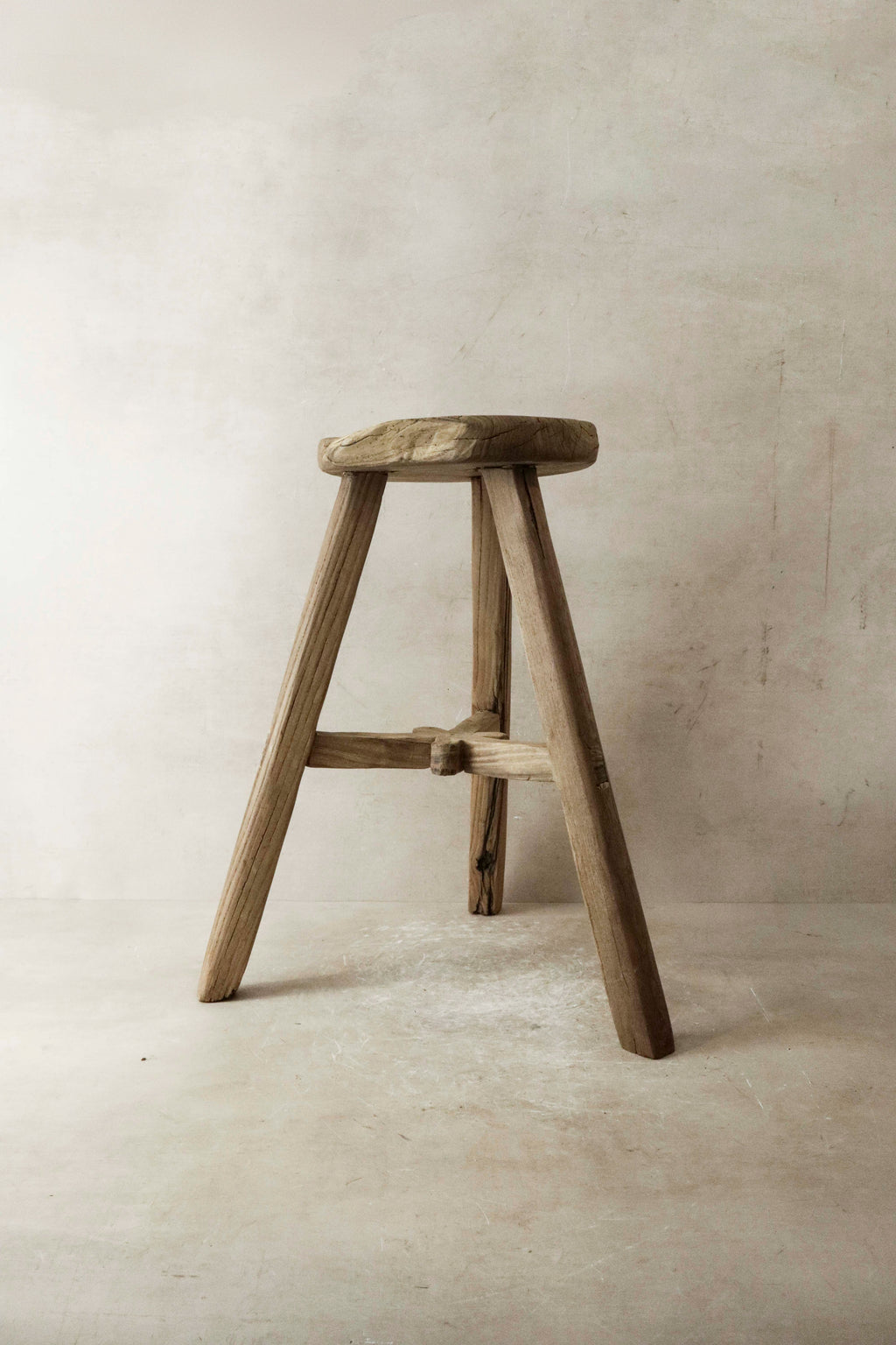 Vintage Rustic Elm Wood Stool - Round - No 21