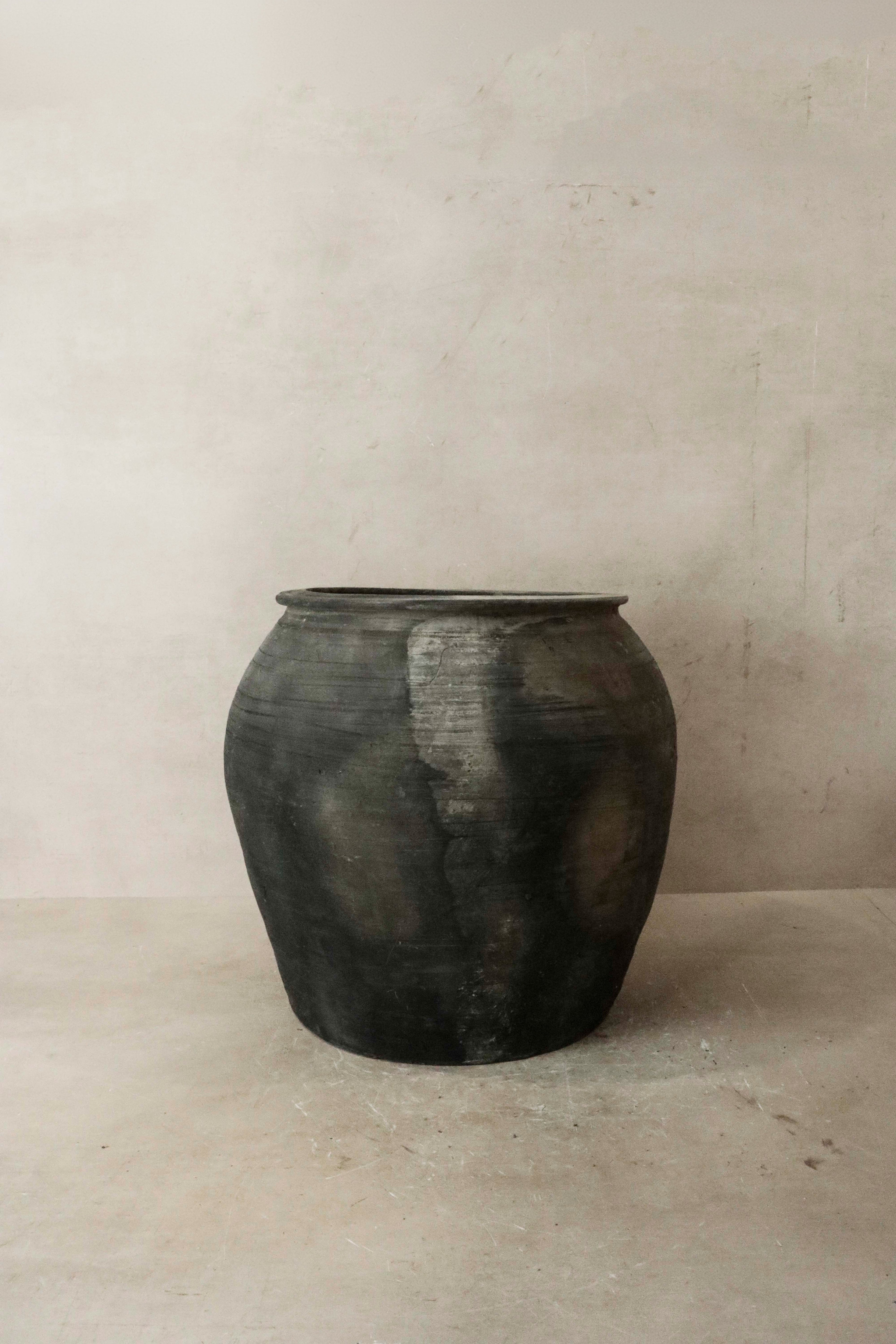 Vintage Dark Pot n° 043
