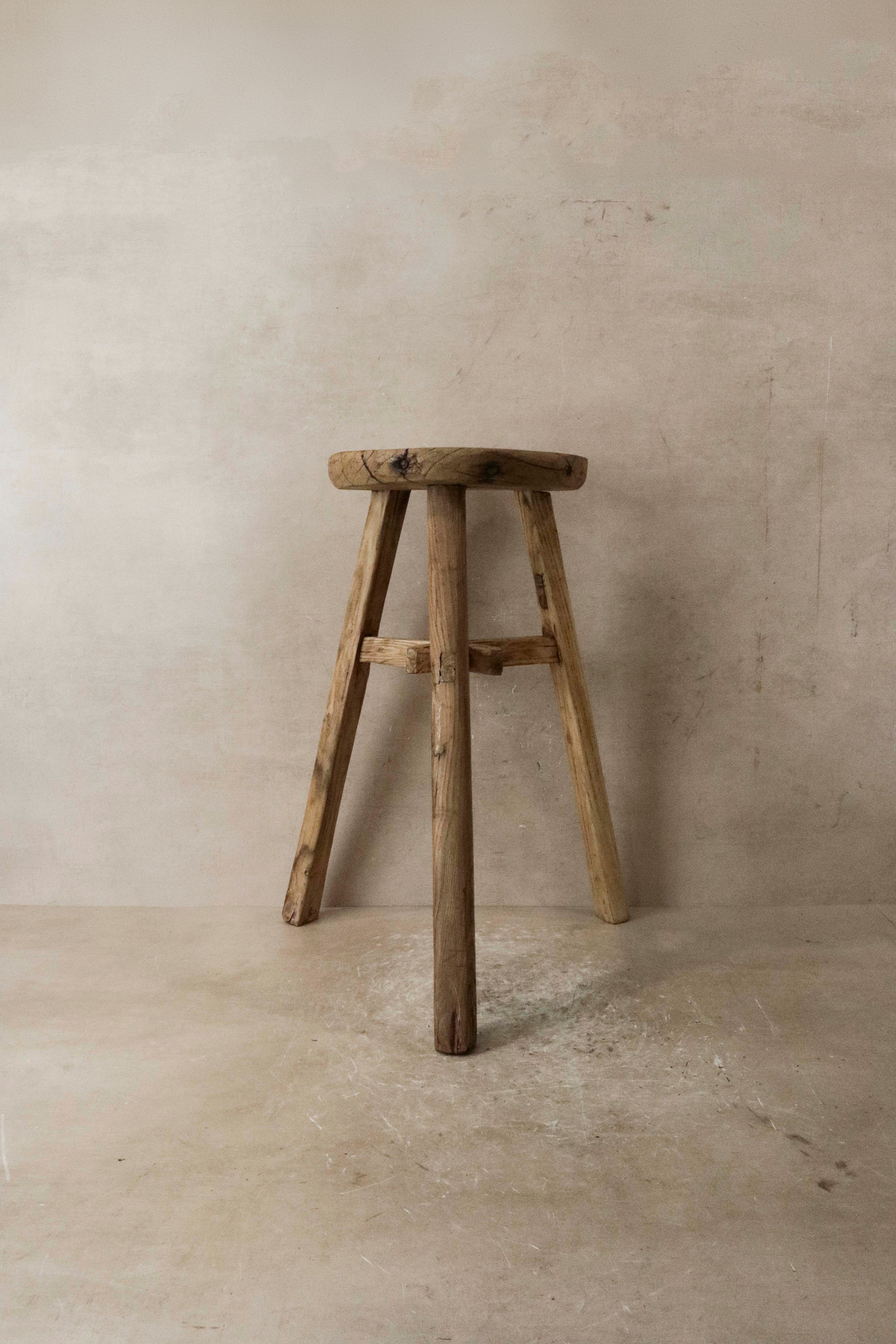 Vintage Rustic Elm Wood Stool - Round - No 38