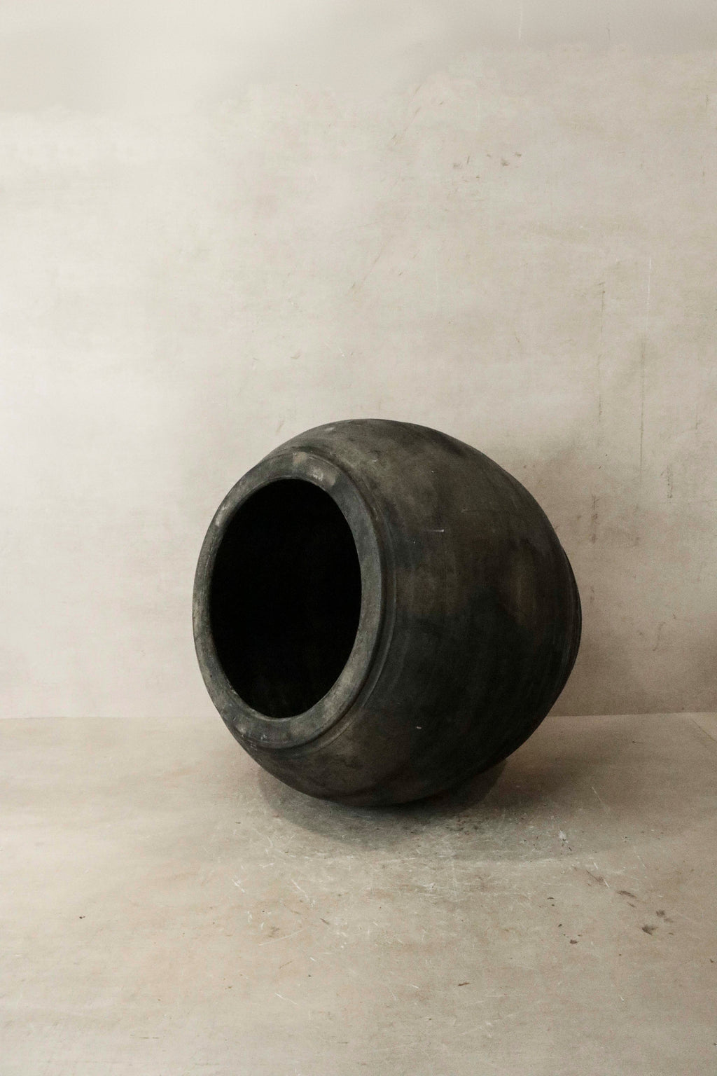 Vintage Dark Pot n° 041