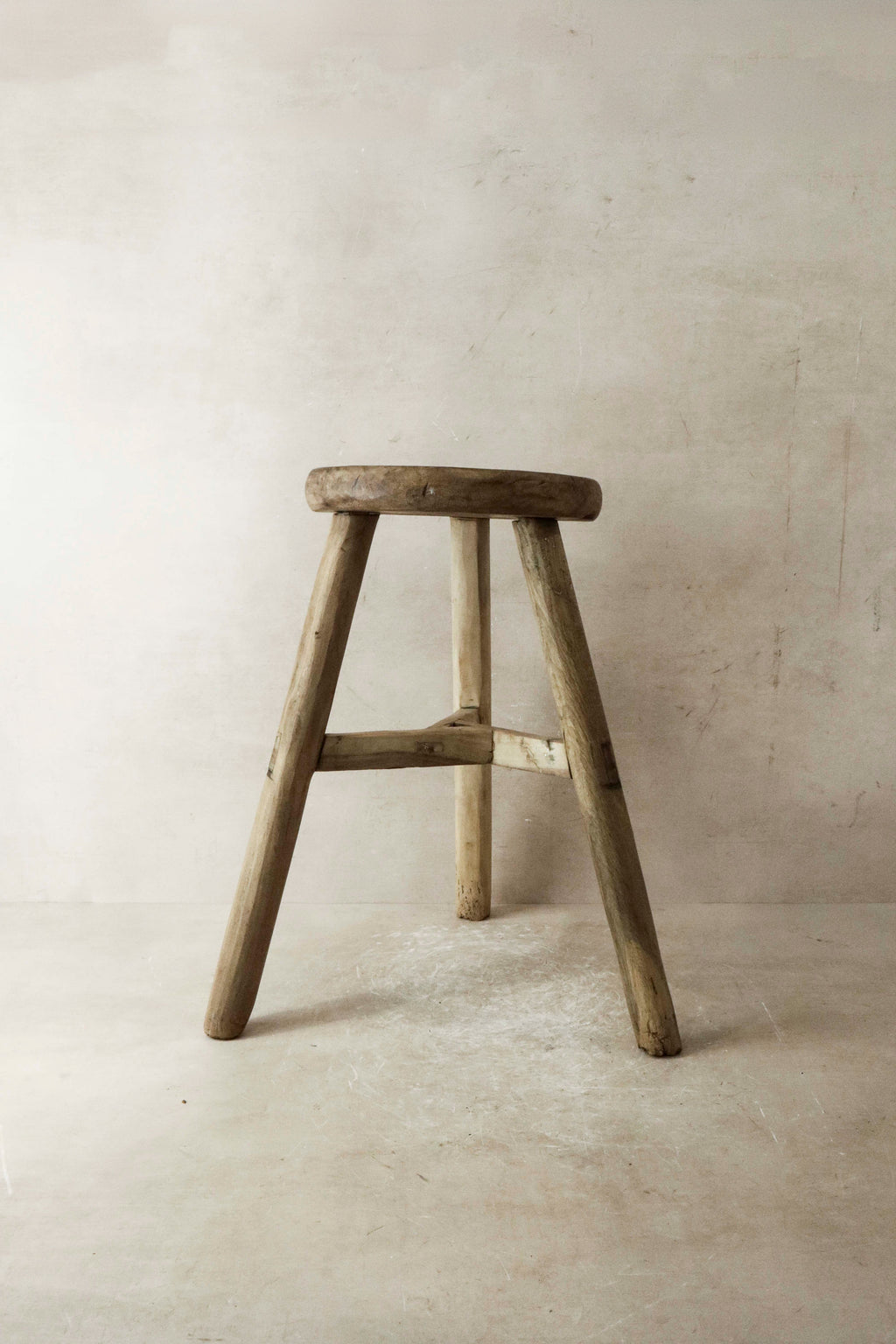 Vintage Rustic Elm Wood Stool - Round - No 24