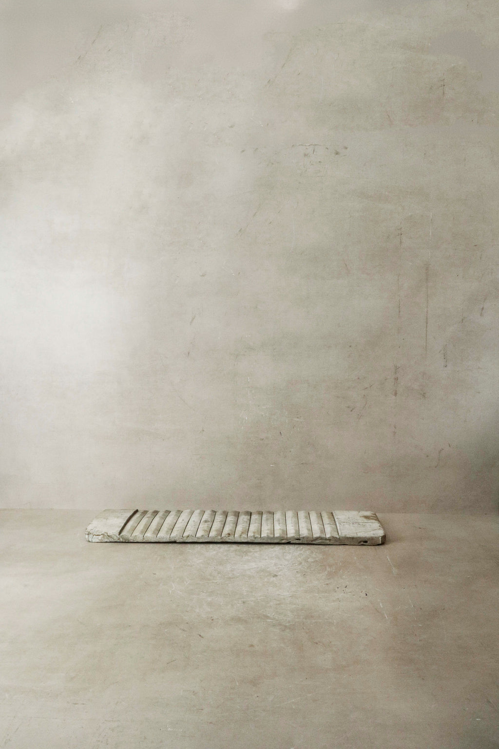 Vintage Elm Wooden Washboard - 1