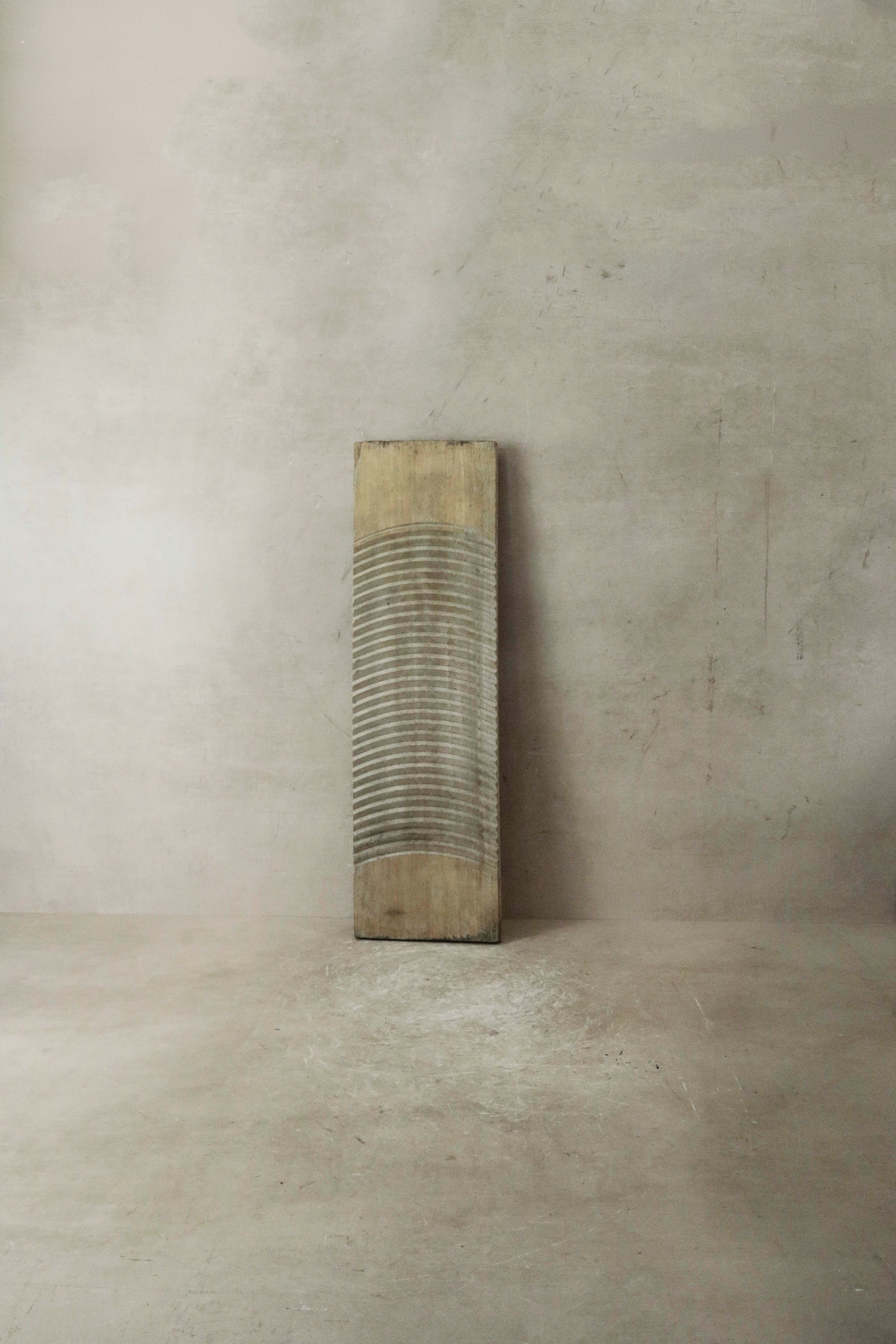 Vintage Elm Wooden Washboard - 3